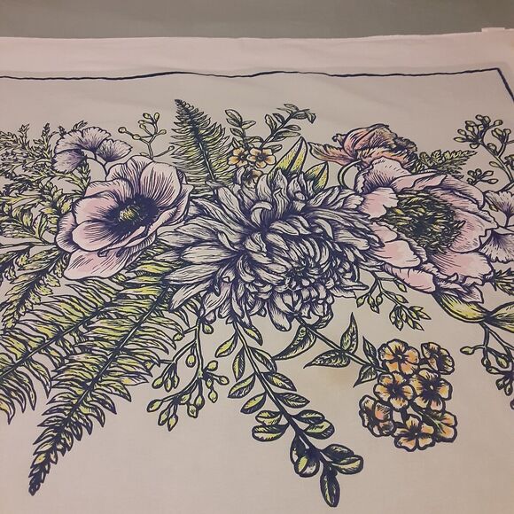 Earthbound Trading co Tablecloth/ Topper Note Floral 100% Cotton - Picture 7 of 11